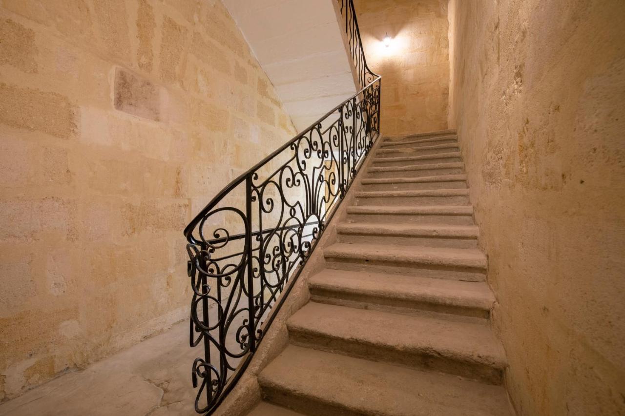 Le Refuge Du Sorcier - Enigme & Magie - Libourne Apartman Kültér fotó